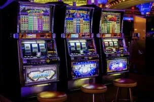 Are there loose slot machines?