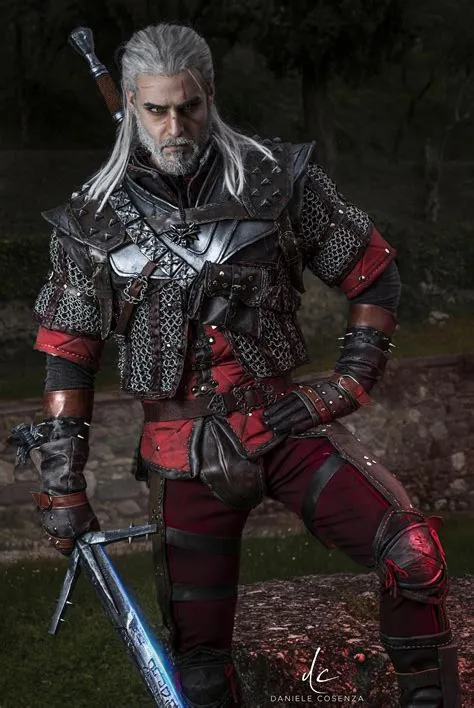 Does geralt wear 2 swords in the books