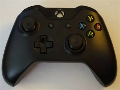 Does xbox controller 1697 have bluetooth