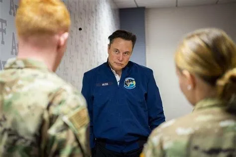 Did elon musk go to military