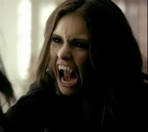 Who turns elena into a vampire