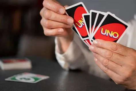 Is there a strategy to playing uno