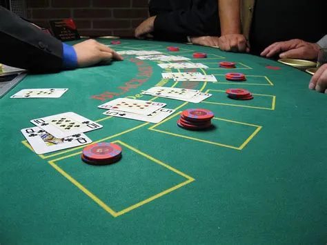 Do casinos keep track of the count in blackjack