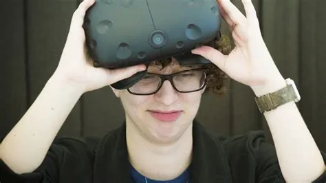 Can 7 year old wear oculus