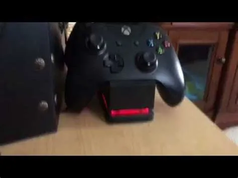 Why is my xbox battery charger flashing red