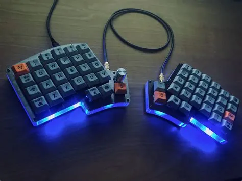 Can you game with a split keyboard