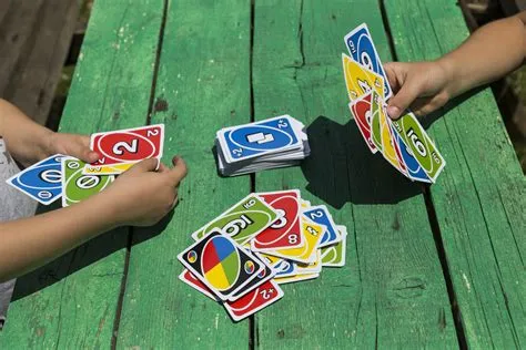 Can you play uno with 5 players