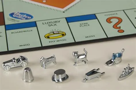 How many 20s are there in monopoly