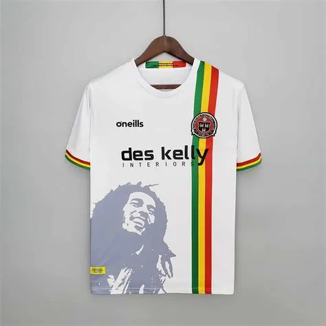 Is the bob marley kit in fifa 22