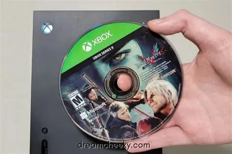 Can you play a disc game without the disc xbox series s