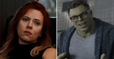 Is black widow hulks girlfriend