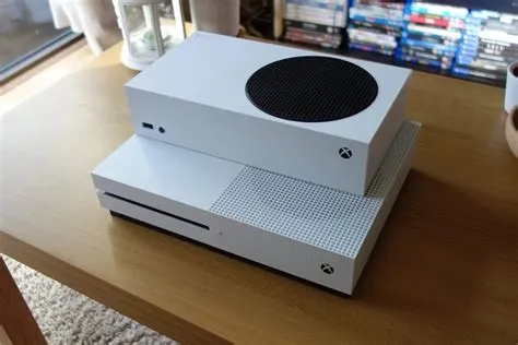 Is the xbox series s always hot