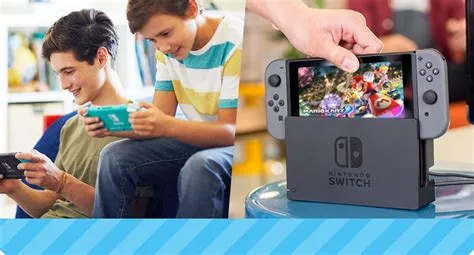 Can 2 people use nintendo switch