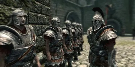 Is it better to join imperials or stormcloaks