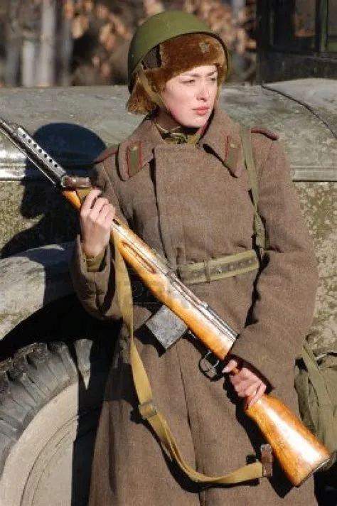 Did world war 2 have female soldiers