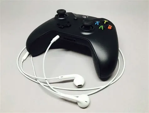 Do in ear headphones work with xbox