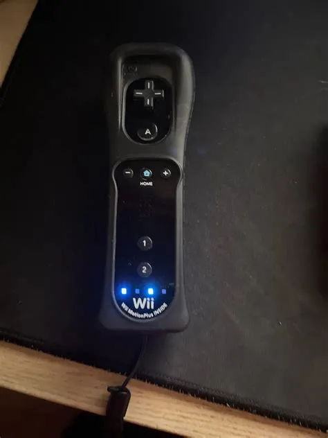 What are the 4 flashing lights on wii remote