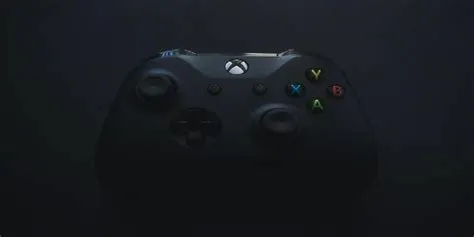 Why is my xbox controller blinking when plugged into pc