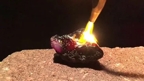 Can lava turn into obsidian