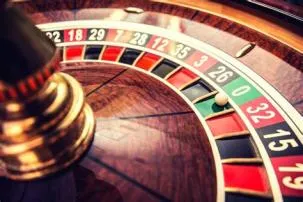 What is the difference between gambling and gambling?