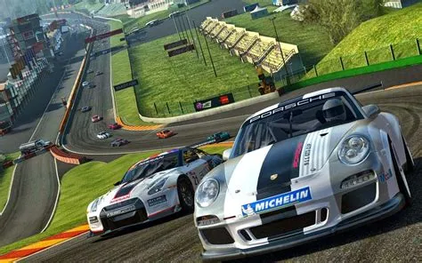 How many gb is real racing 3 on android