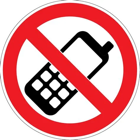 Why are cell phones not allowed at casino tables