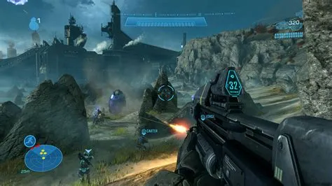 Can you play 2 player on halo master chief collection