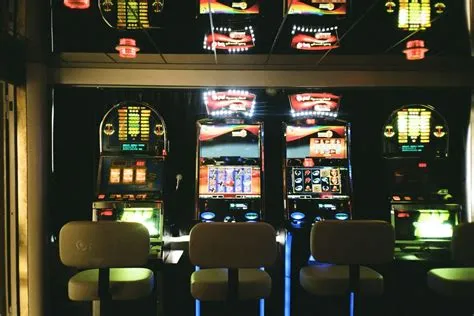 Do all slot machines have the same odds