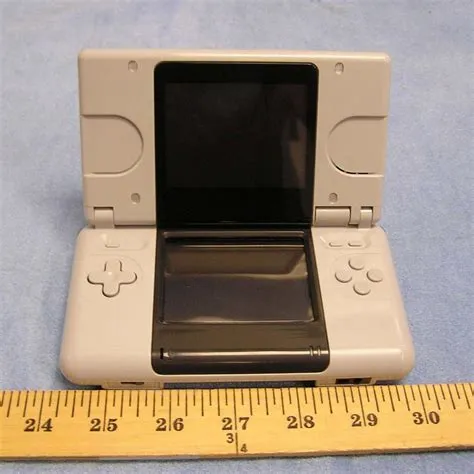 How big is the original ds