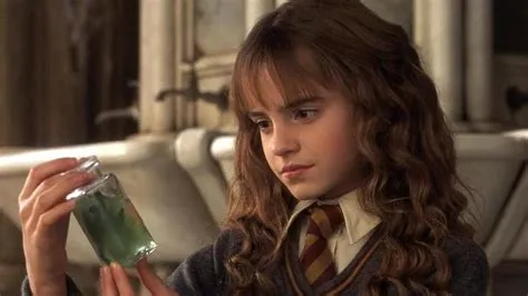 Who did hermione keep alive in a jar