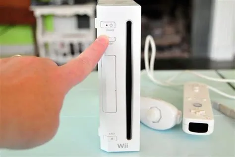 How do you hard reset a wii