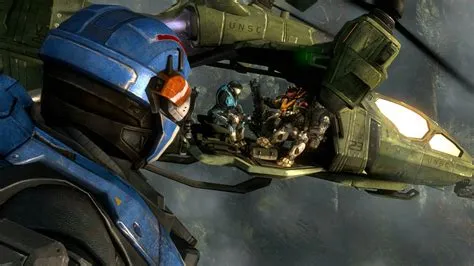 Does halo reach follow master chief