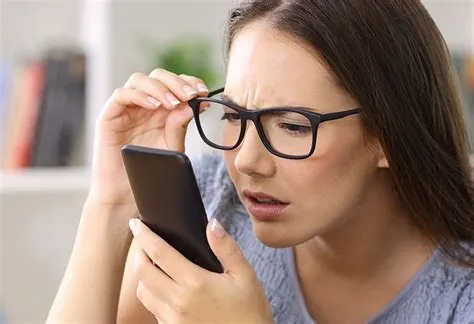 Does phone affect eyesight